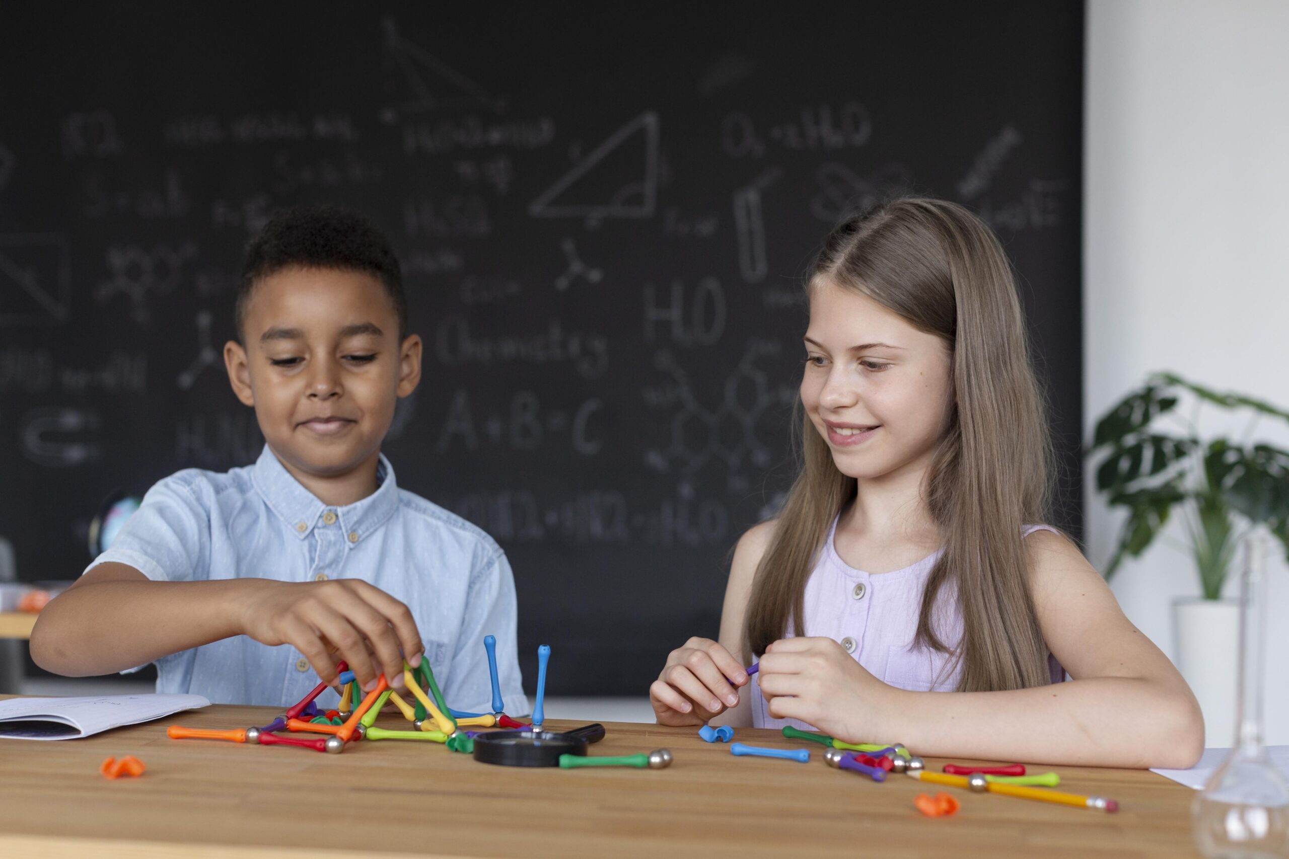 Volta às aulas: como ajudar seu filho atípico a se adaptar à escola